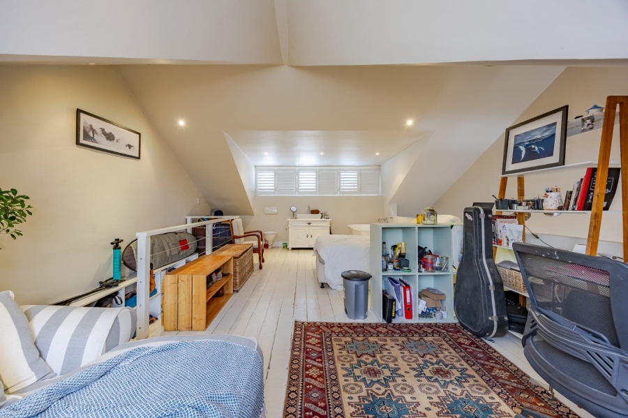 3 Bedroom Property for Sale in Woodstock Western Cape